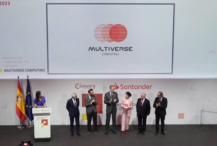 Multiverse Computing receives the “National SME of the Year Award” in the innovation and digitalization category thumbnail
